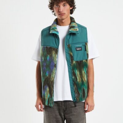 New INSIGHT Pass Out Sherpa Vest Multi