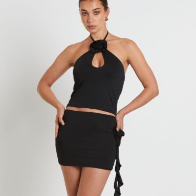 Clearance  ALICE IN THE EVE Dovie Corsage Halter Top In Black